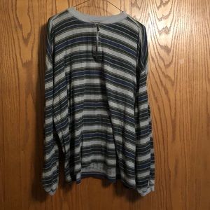 Long sleeve shirt size Large